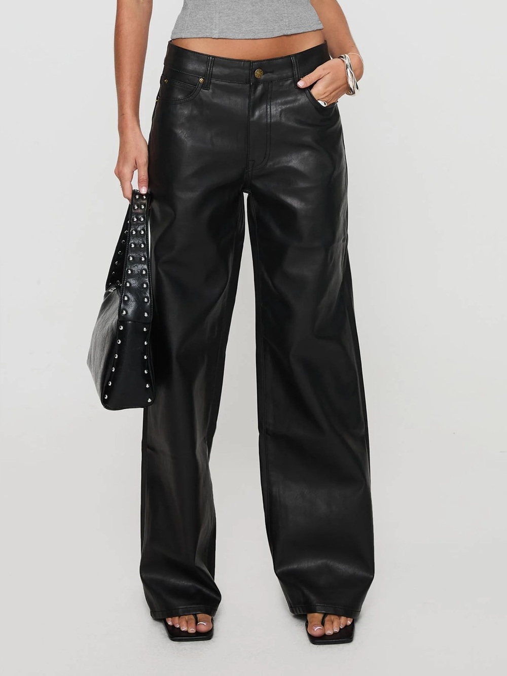 Lioness Top Model Jean in Onyx Faux Leather Size XXS - Picture 2 of 15